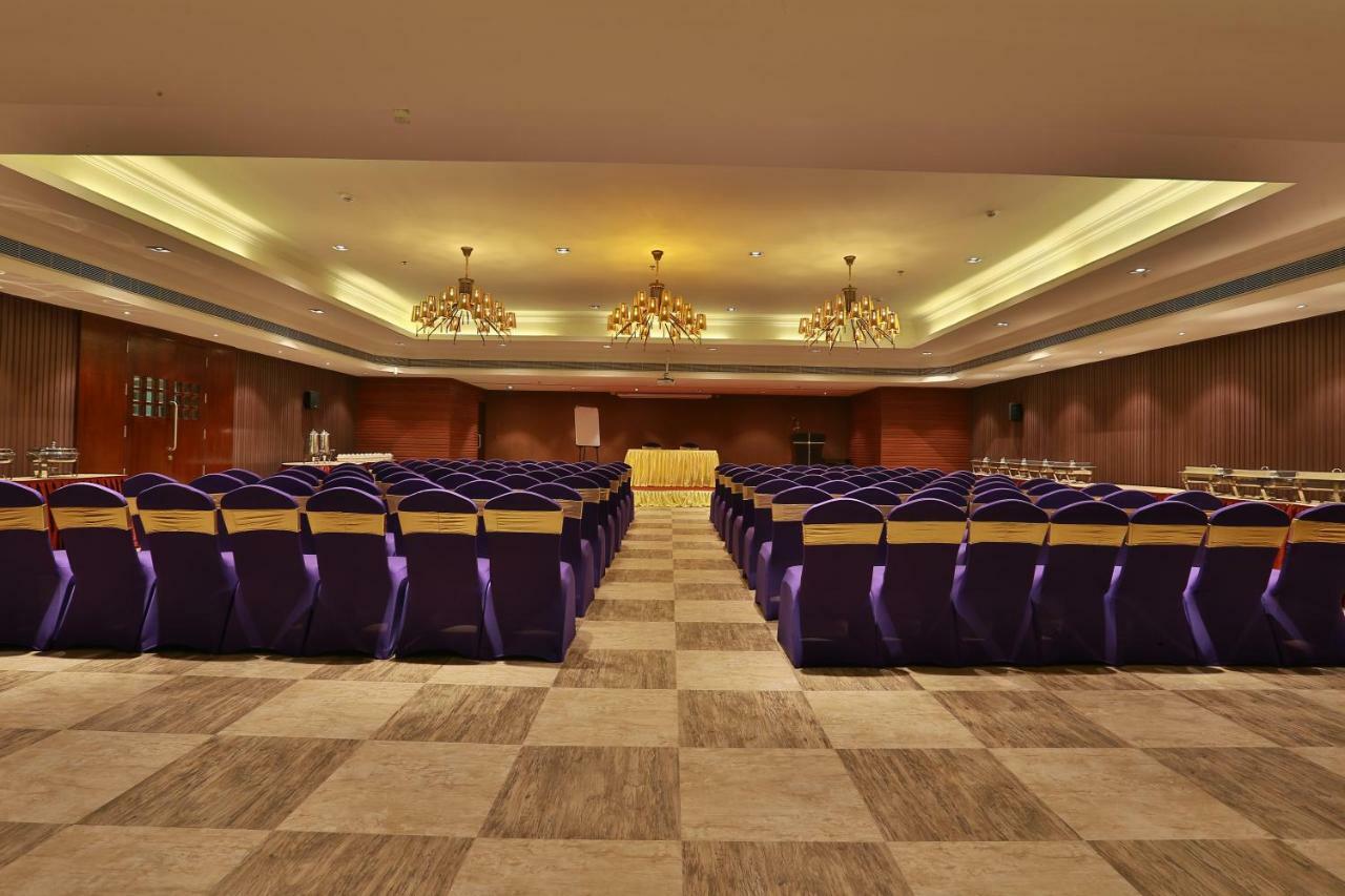 Hotel Luminara Kochi Exterior foto